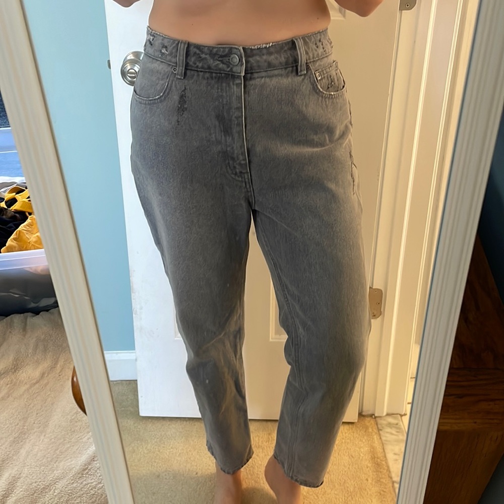 RVCA distressed Piper Denim size 31